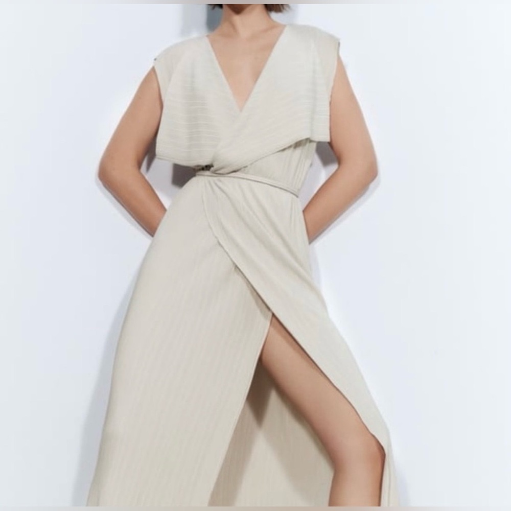 Zara Accordion Pleated Wrap Midi Dress, Size L, V-Neck.
